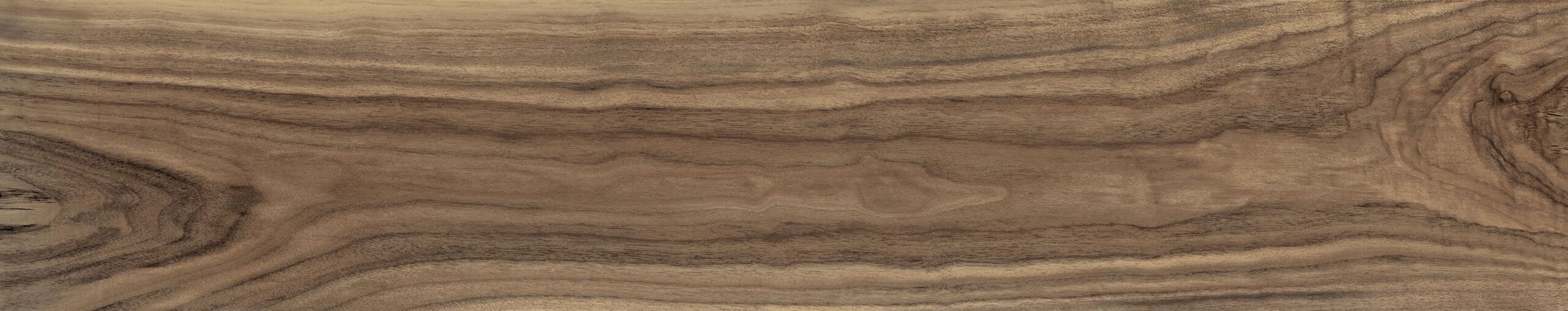 Motivate Walnut