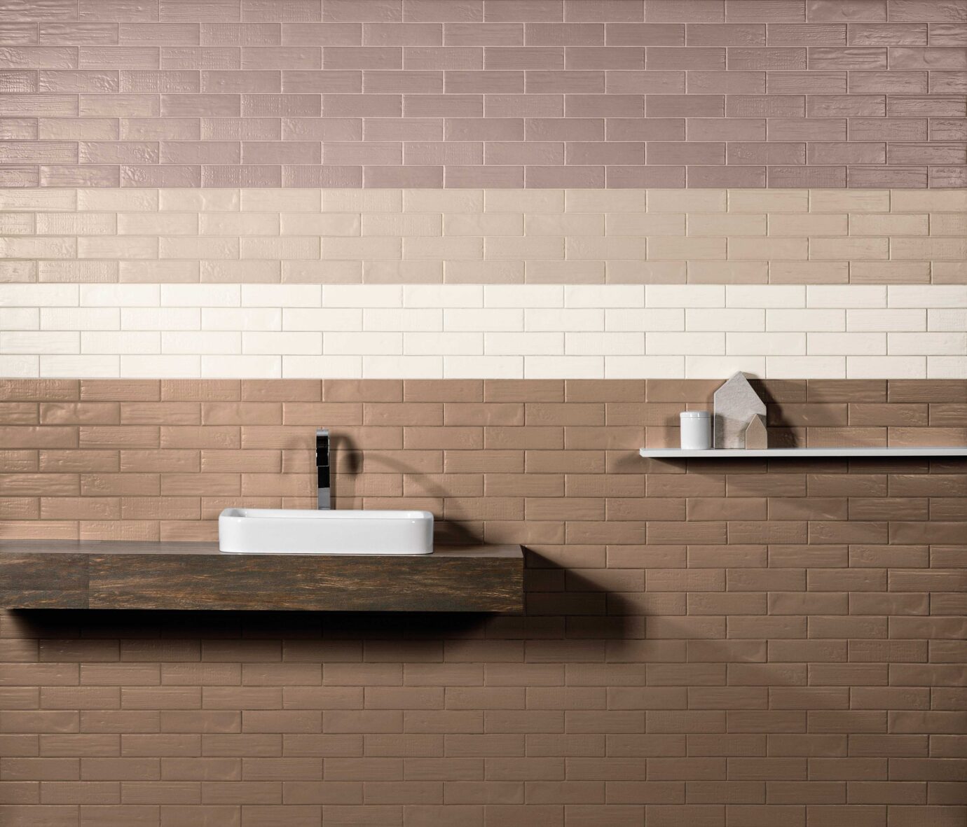Intent_Mocha,-Tan,-Ivory-and-Brown_Installation
