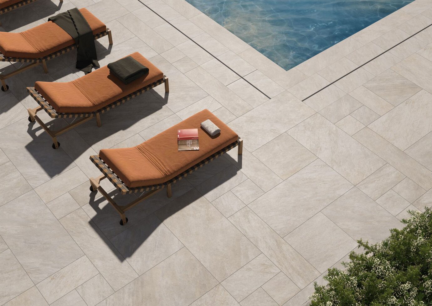 ResolutePavers_WhiteQuartzite_Install