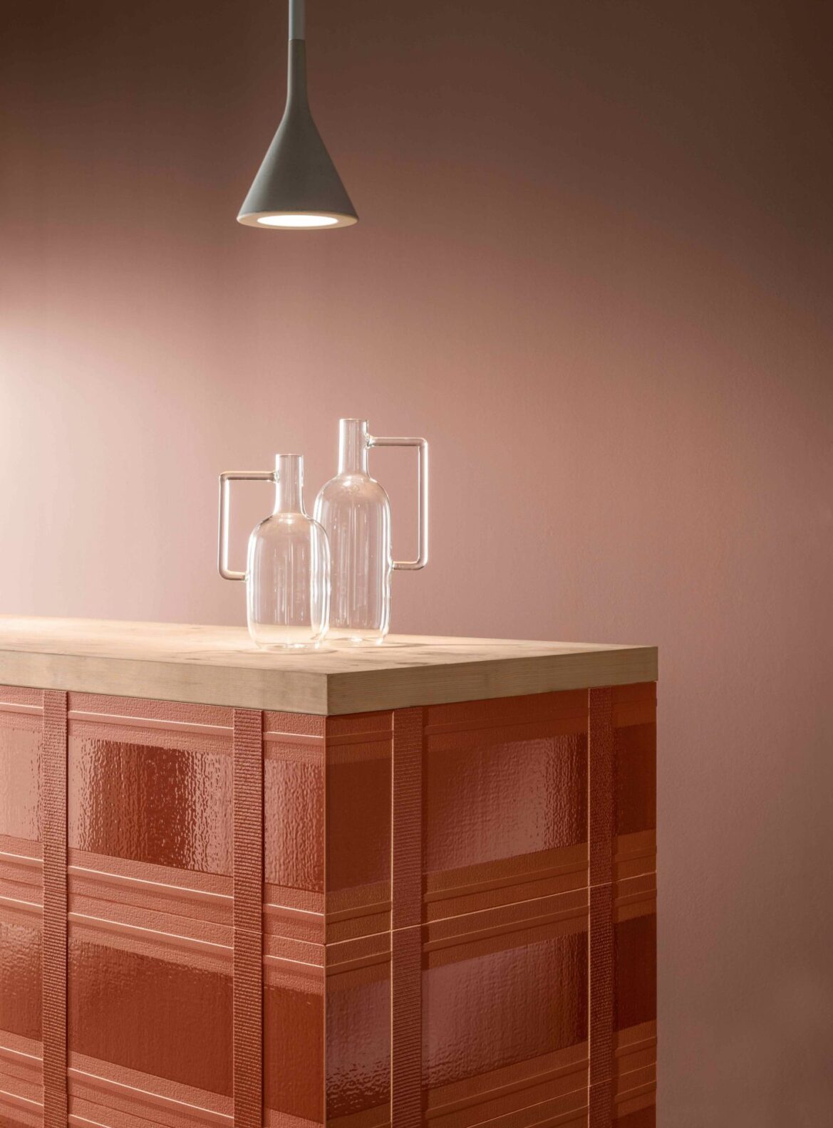 Plaid_Terracotta_Install2