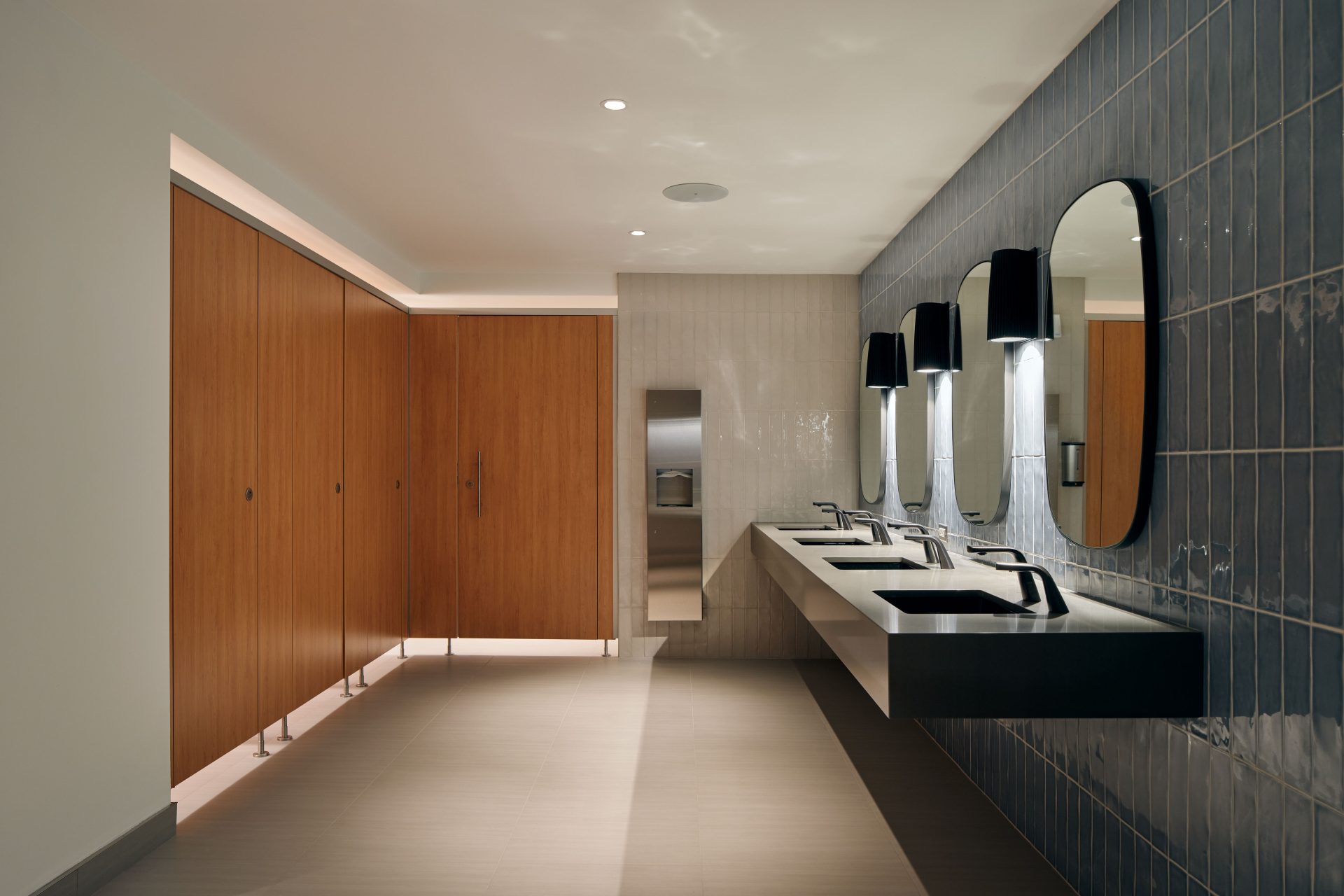 640_Memorial_Drive_CambridgeMA_Install03